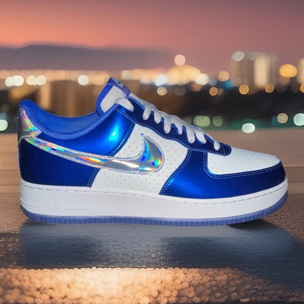 New Men's Size 11.5 Nike Air Force 1 07 LV8 Photo Blue HV5751-435